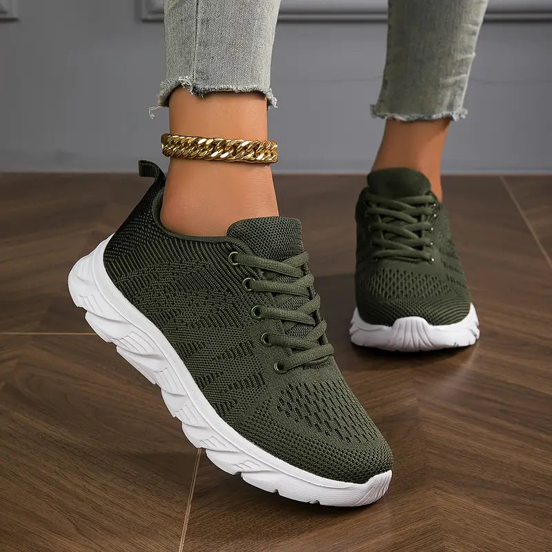 Comfortable & Trendy Sneakers – Breathable Design with Optimal Support